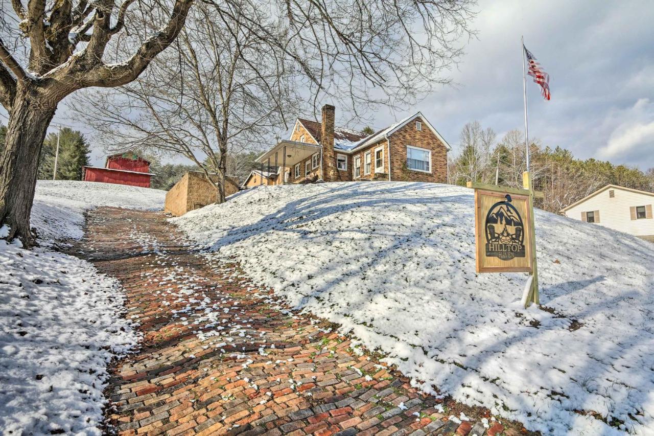 Hilltop Home With Grill, In Wayne Natl Forest Logan Dış mekan fotoğraf